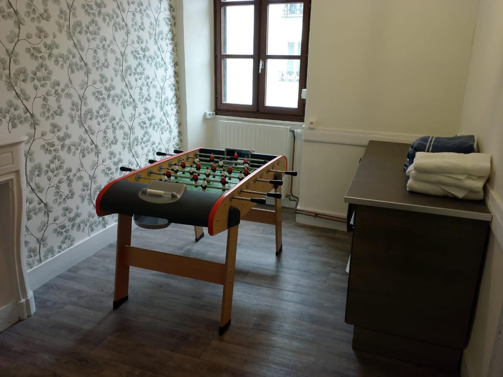 Grand Appartement Centre-Ville 克莱尔沃－莱拉克 外观 照片